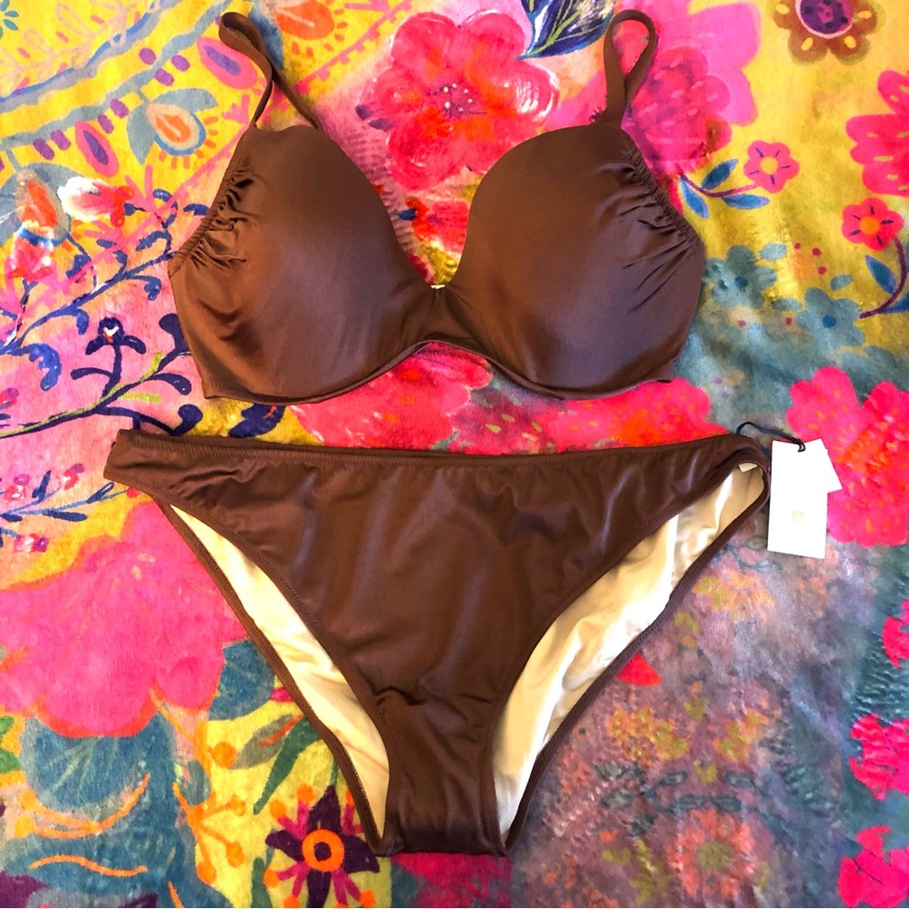 SHADE & SHORE coppery/brown bikini. Molded cupunderwire top/cheeky botto…